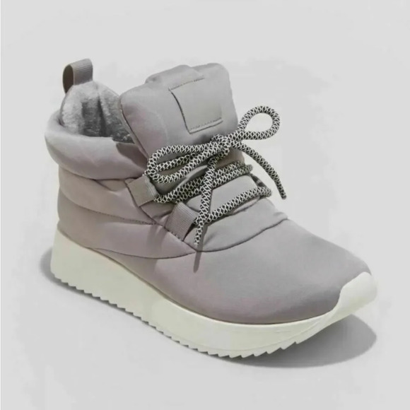 A New Day gray Babs puffer lace up ankle boots. NWT. Size 7. - Picture 1 of 9